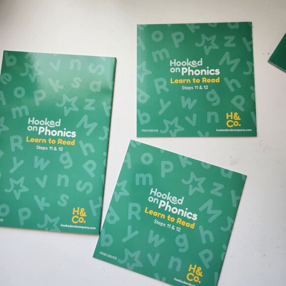 Hooked On Phonics Learn To Read Set w Workbook books & Stickers Steps 11 & 12 - Picture 7 of 8